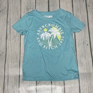 Abercrombie kids aqua colored T-shirt size 7/8